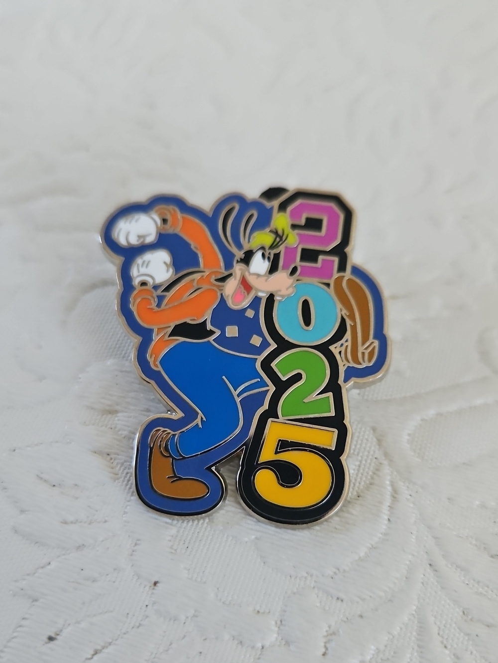 Disney Goofy 2025 Colorful Enamel Pin - Blue, Orange, Yellow, Green, Pink, Brown